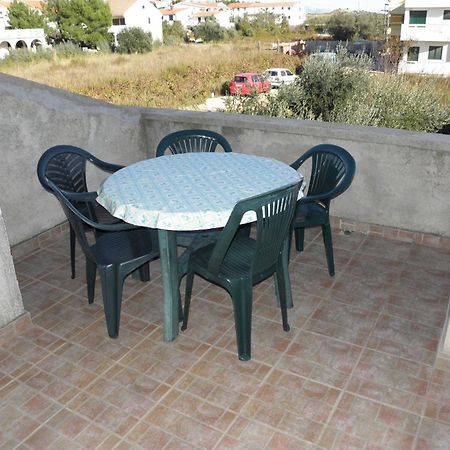Apartments Fabijan - 50M From Sea Povljana Εξωτερικό φωτογραφία