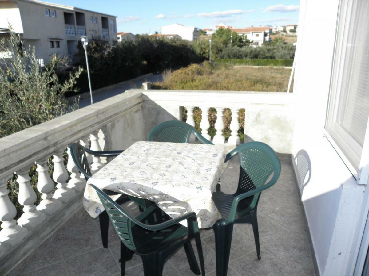 Apartments Fabijan - 50M From Sea Povljana Εξωτερικό φωτογραφία