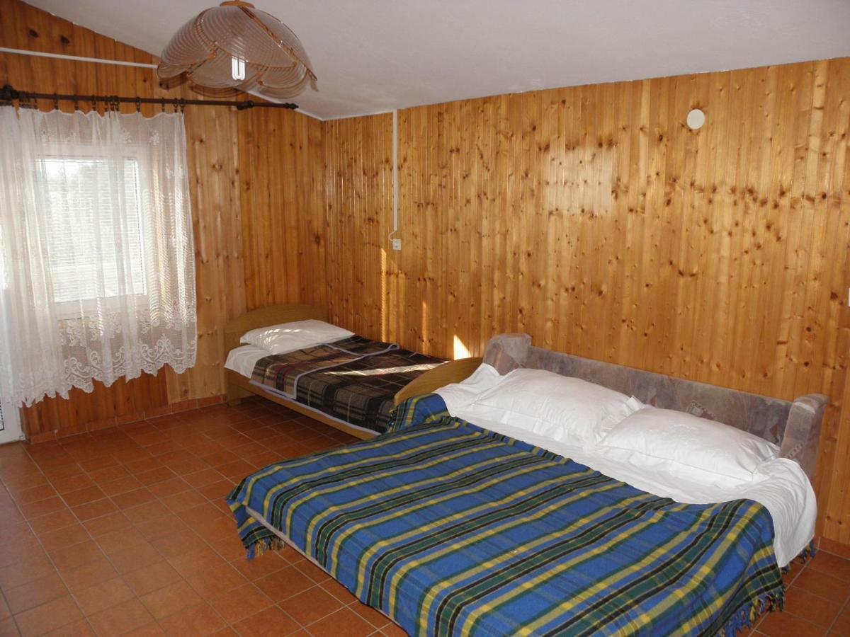 Apartments Fabijan - 50M From Sea Povljana Εξωτερικό φωτογραφία